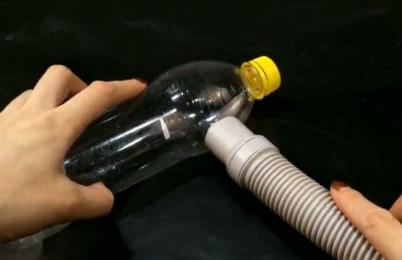 飲料瓶大用途,和洗衣機(jī)排水管碰到一起,解決大問題